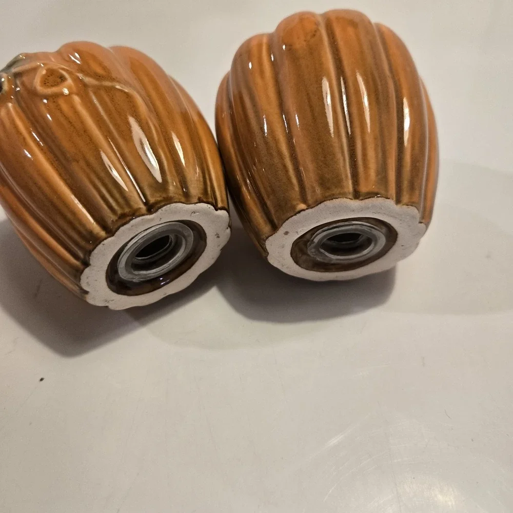 Pumpkin Salt & Pepper‎ Shakers Orange Thanksgiving Autumn Harvest Table Decor